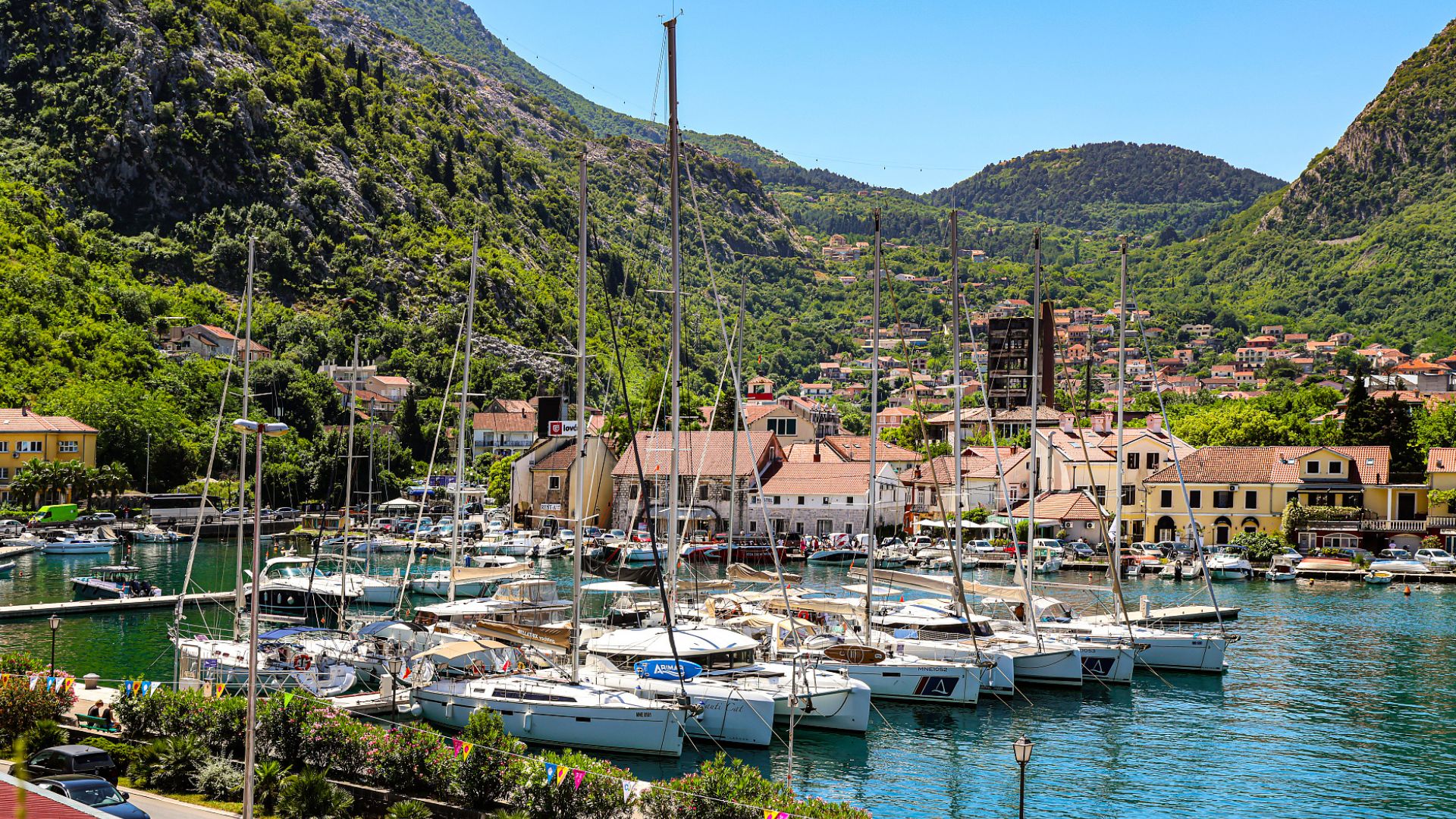 Traveling to Montenegro's jagged Adriatic coast from Belgrade will now be quicker. /CFP