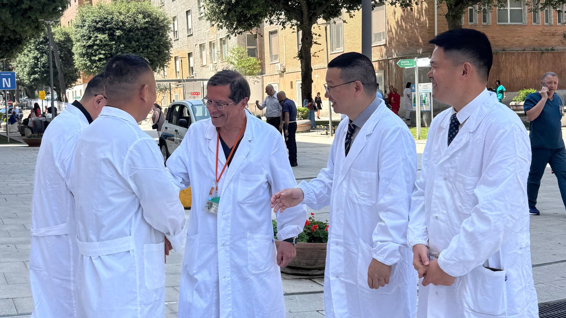 Chinese doctors enjoying their Neopolitan experience
