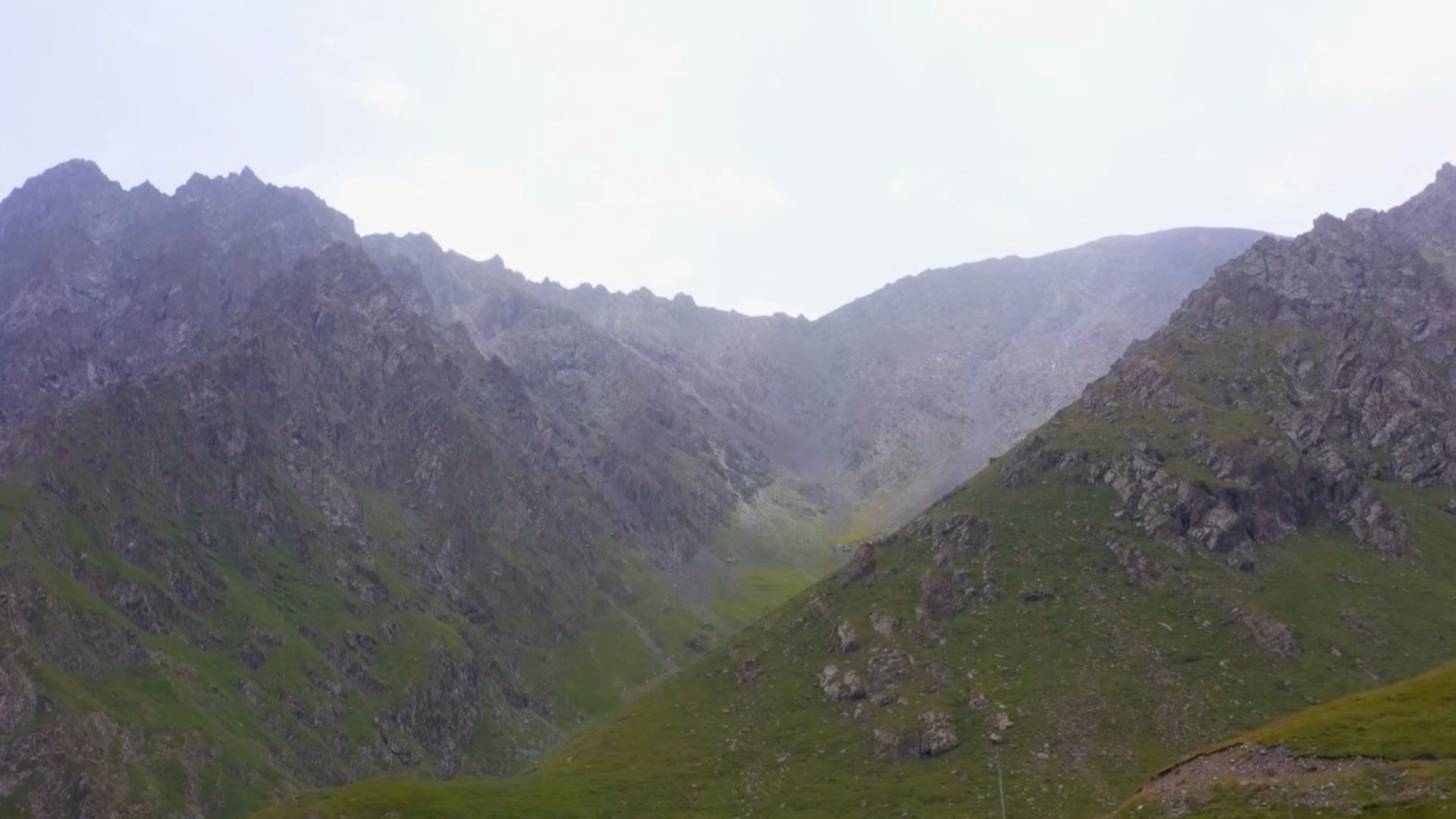 Xinjiang - vast, remote and striking in its rugged beauty. /CGTN