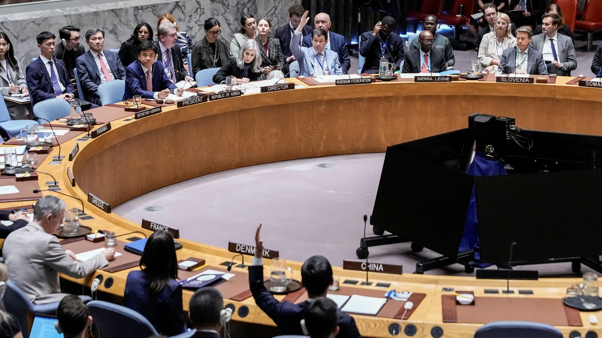 China and Russia voted to support a delay on Iran sanctions. /Reuters