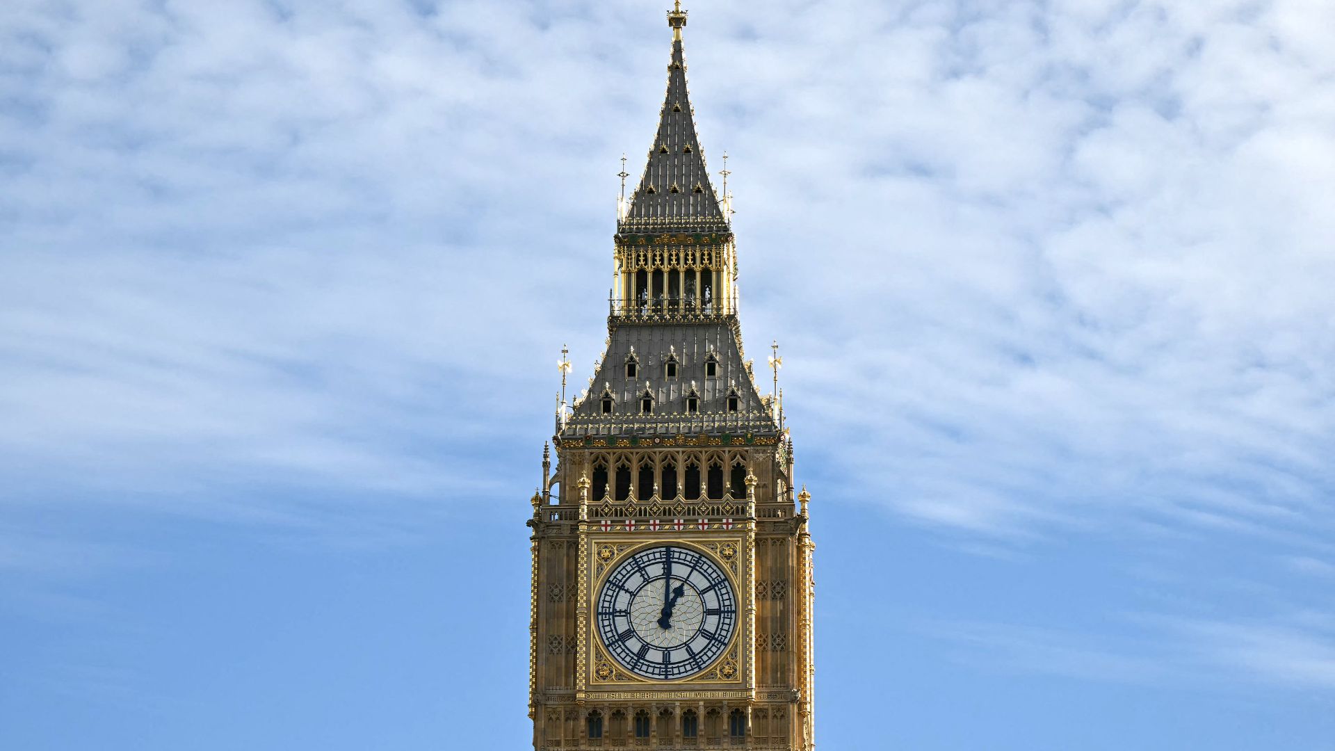 Times are changing for Britain's Big Ben as clocks go back for winter