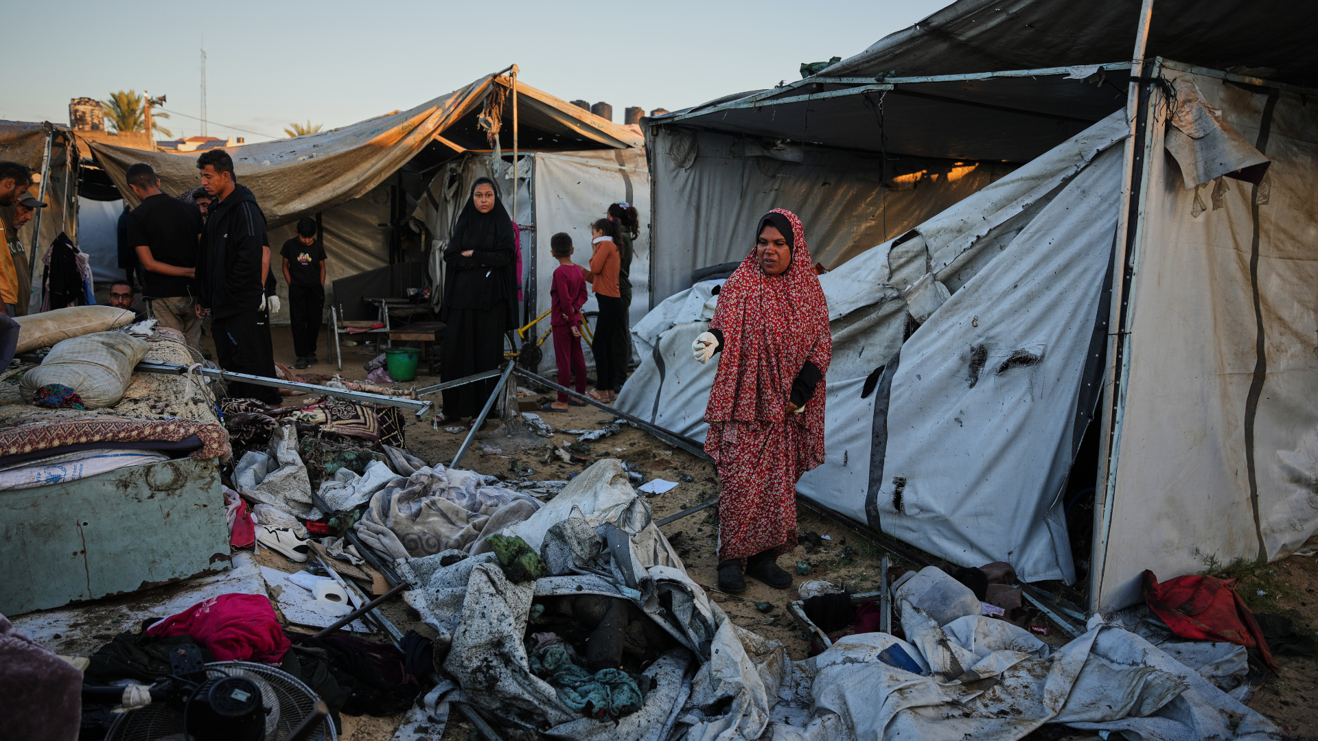 Israeli strikes kill 104 overnight as ceasefire resumes in Gaza