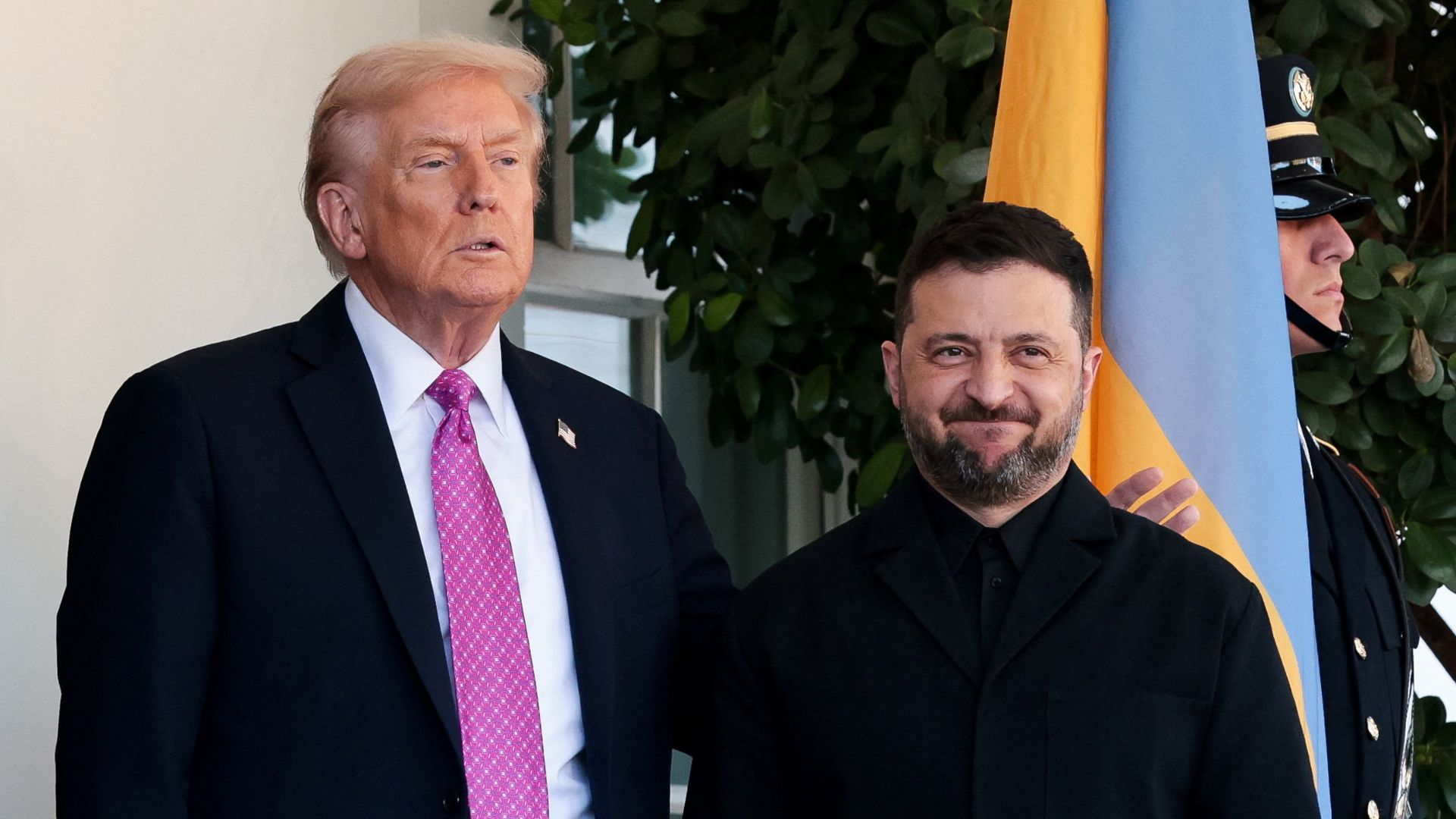 US President Donald Trump welcomes Ukraine's President Volodymyr Zelenskyy at the White House in Washington. /Jonathan Ernst/Reuters
