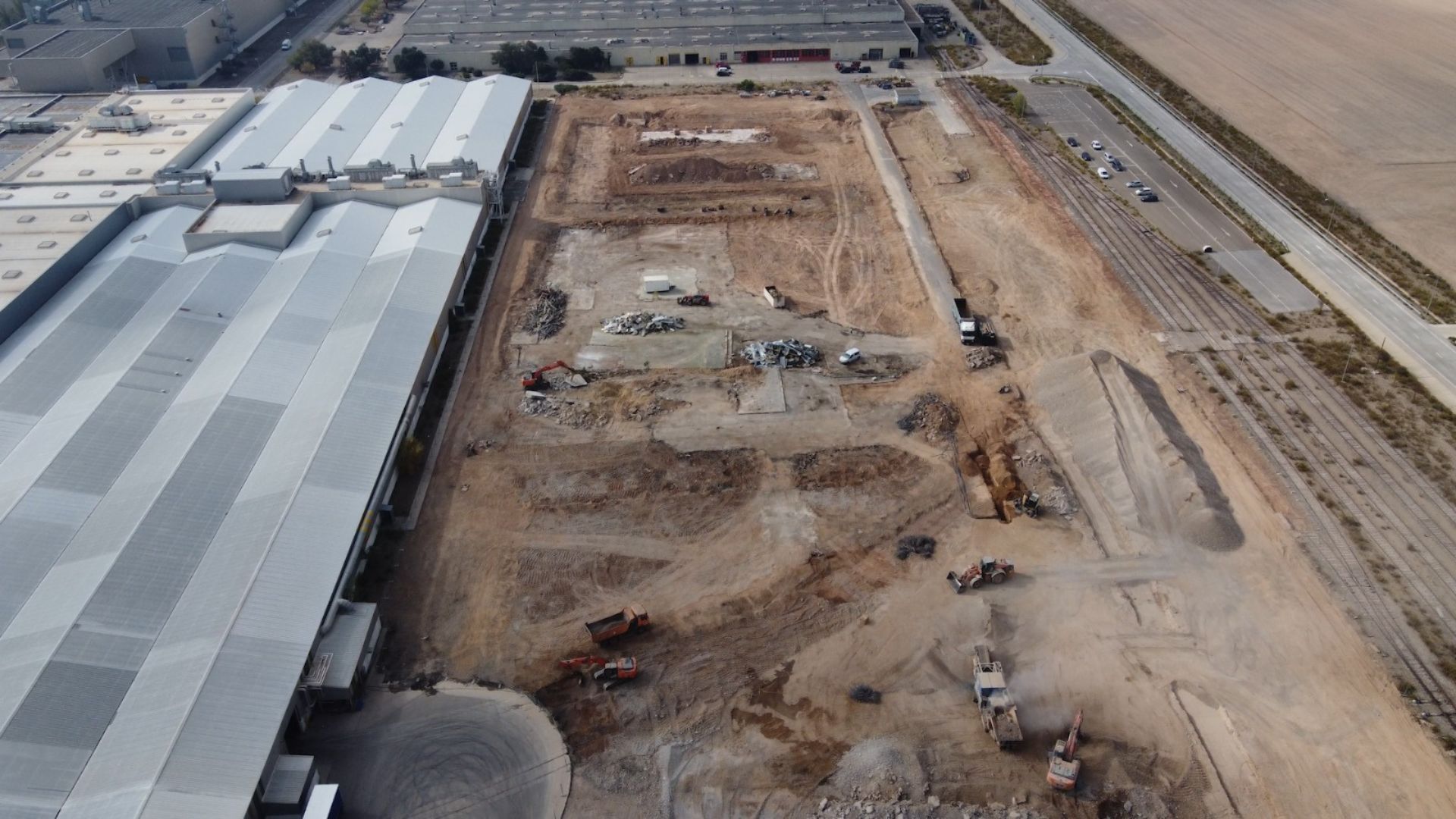 Work underway next to the existing Stellantis car plant five minutes from Figueruelas in the Aragon region. /CGTN