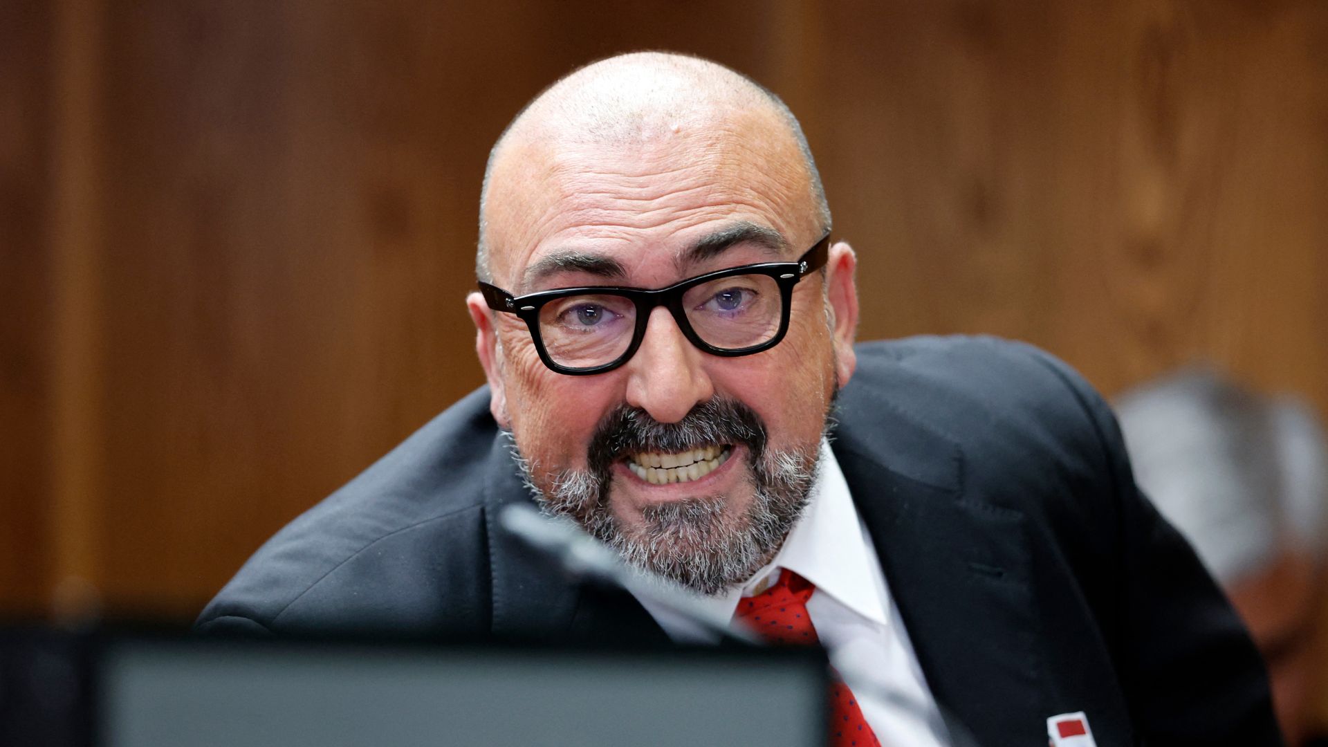 Koldo Garcia, former adviser to former Spanish transport minister Jose Luis Abalos, attends the investigation commission over a graft case. /Oscar Del Pozo/AFP
