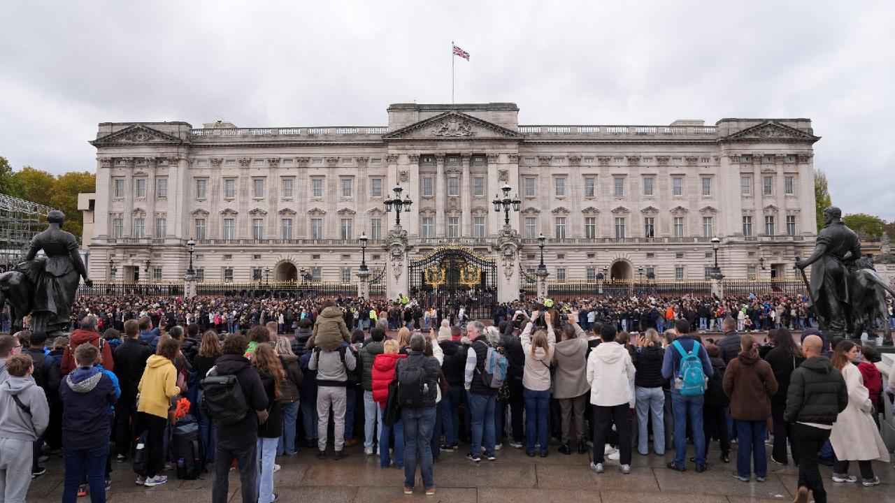 Could new tourism tax drive visitors away from London?