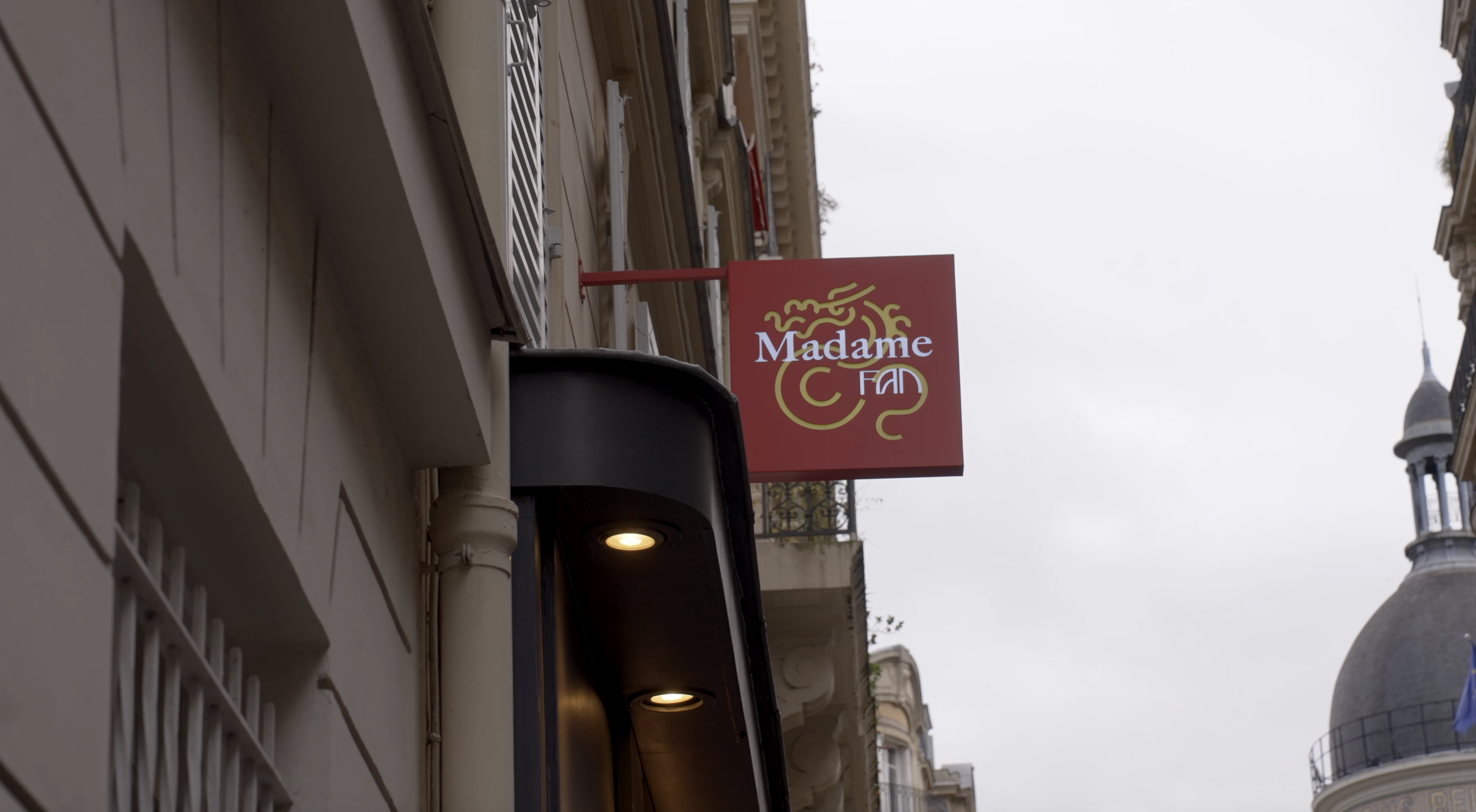 Madame Fan director Alexandre Lamoureux says 'The focus is on working with fresh ingredients and authentic cuisine to introduce Parisians to Chinese cuisine.' /CGTN Europe