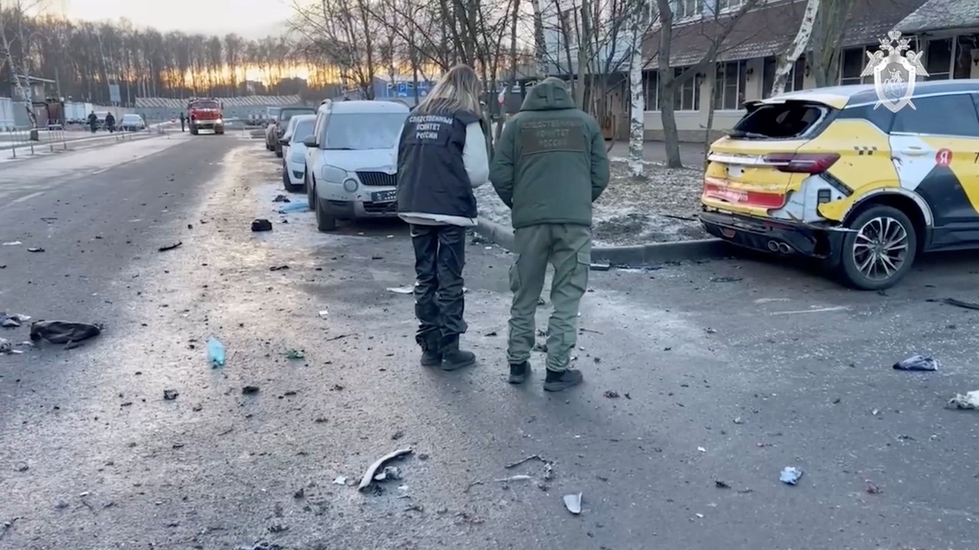 Investigators work at the scene where two traffic police officers and another person were killed in a blast in Moscow. /Handout/Russia's Investigative Committee via Reuters
