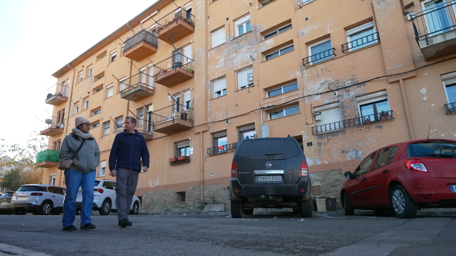 Mirna Hernandez with CGTN's Ken Browne outside her home in Tona, Barcelona. /CGTN