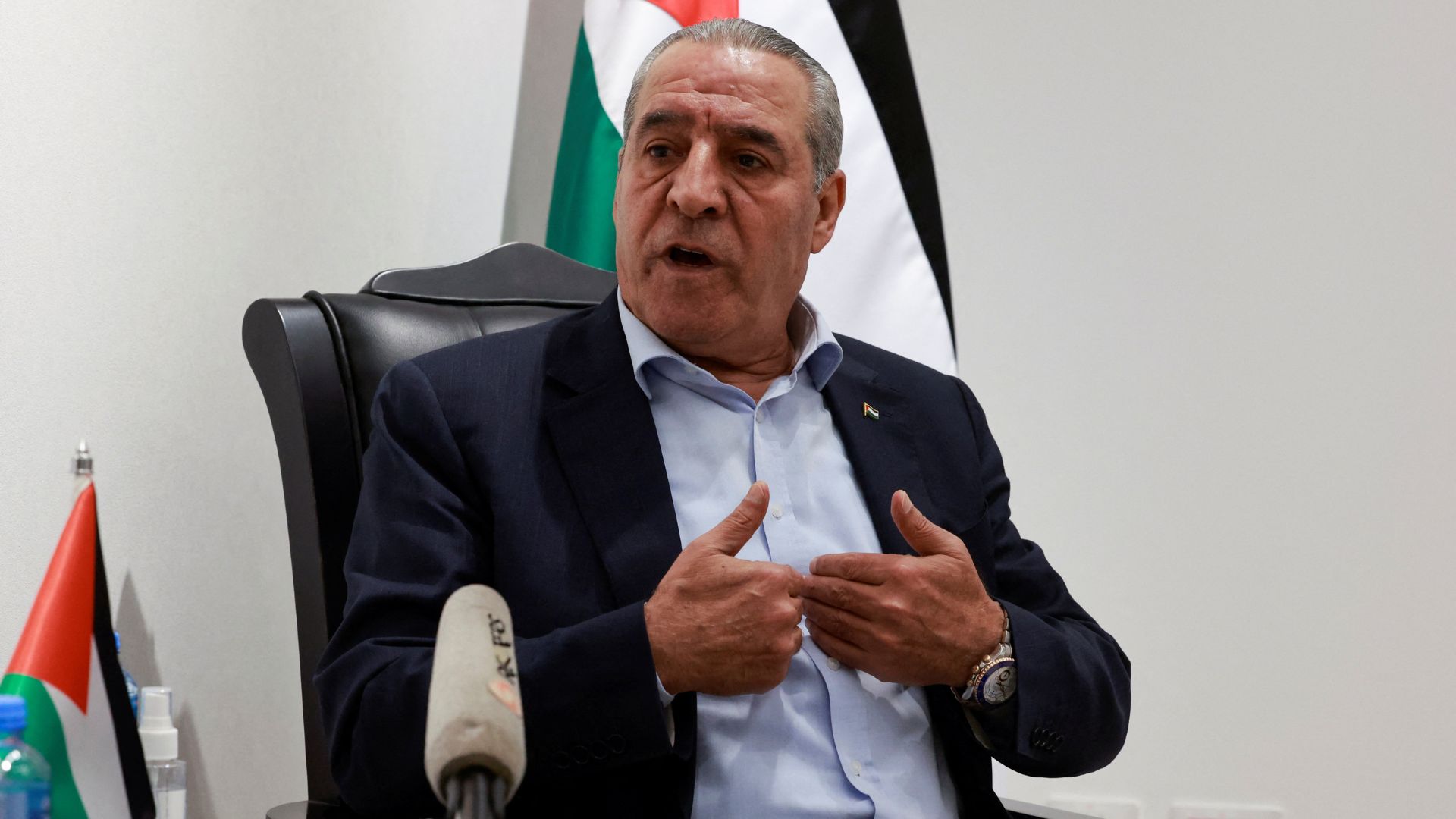 Palestinian Vice President Hussein Al-Sheikh believes institutions in Gaza should be linked to the West Bank ones run by the Palestinian Authority. /Ammar Awad/Reuters