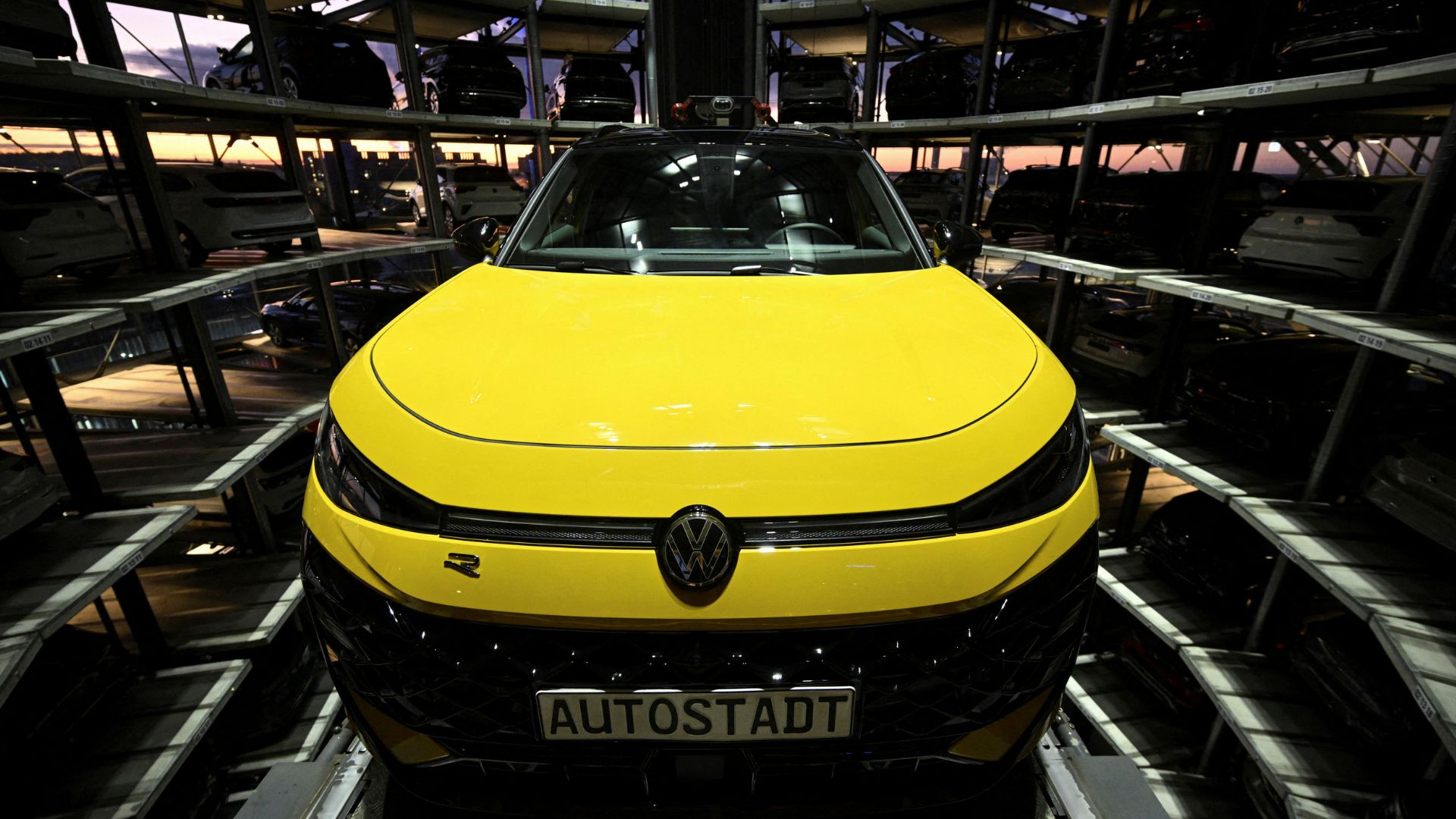 Volkswagen will be among the European automakers who will benefit from slashed tariffs. /Annegret Hilse/Reuters archive