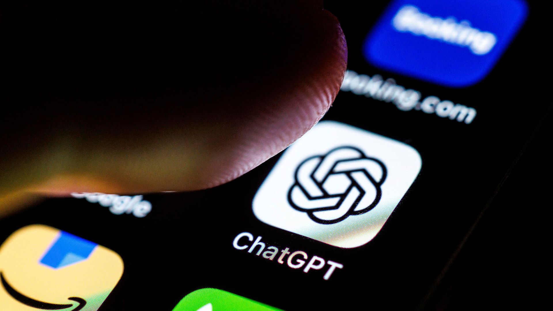 ChatGPT and other AI chatbots are increasingly promoted as mental health tools, even as experts warn their capabilities — and limitations — are still being tested. /CFP