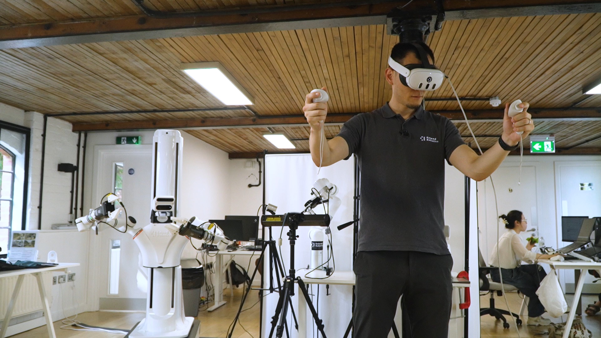 Chang Liu, training robots. /CGTN