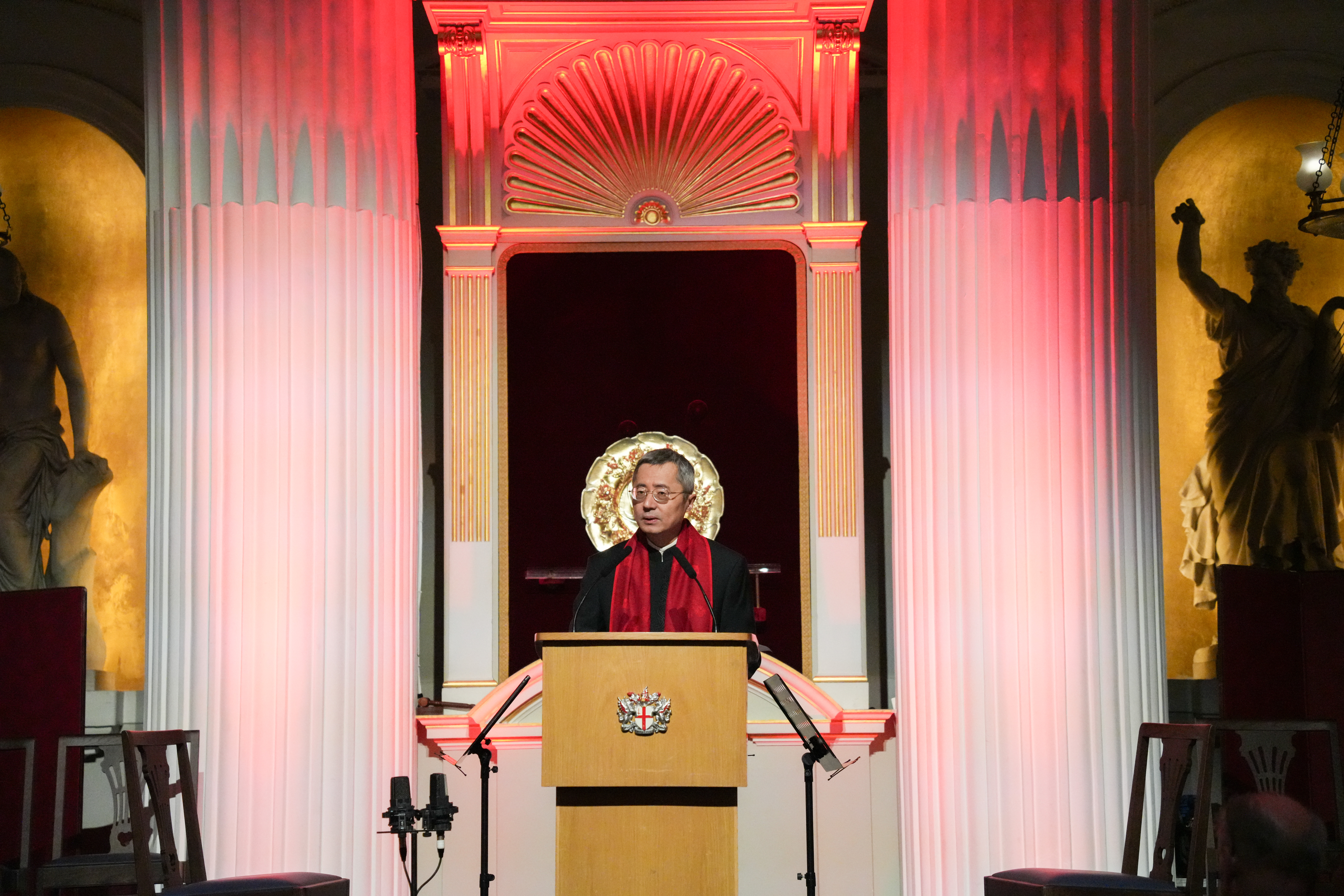 Wang Qi, Minister Counsellor of the Chinese Embassy in the UK delivering a speech. /ICBS