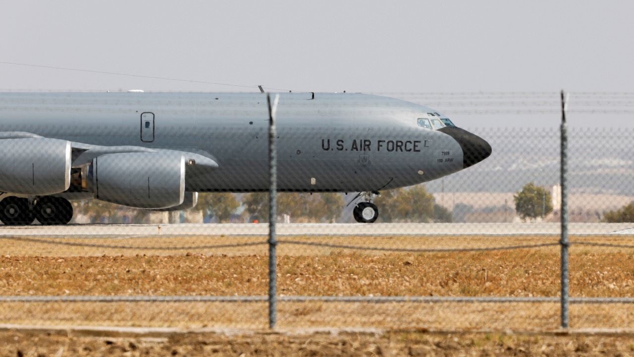 A US Airforce Boeing KC-135 Stratotanker taxies at the Moron Air Base in Moron de la Frontera, southern Spain. /Marcelo del Pozo/File Photo/Reuters