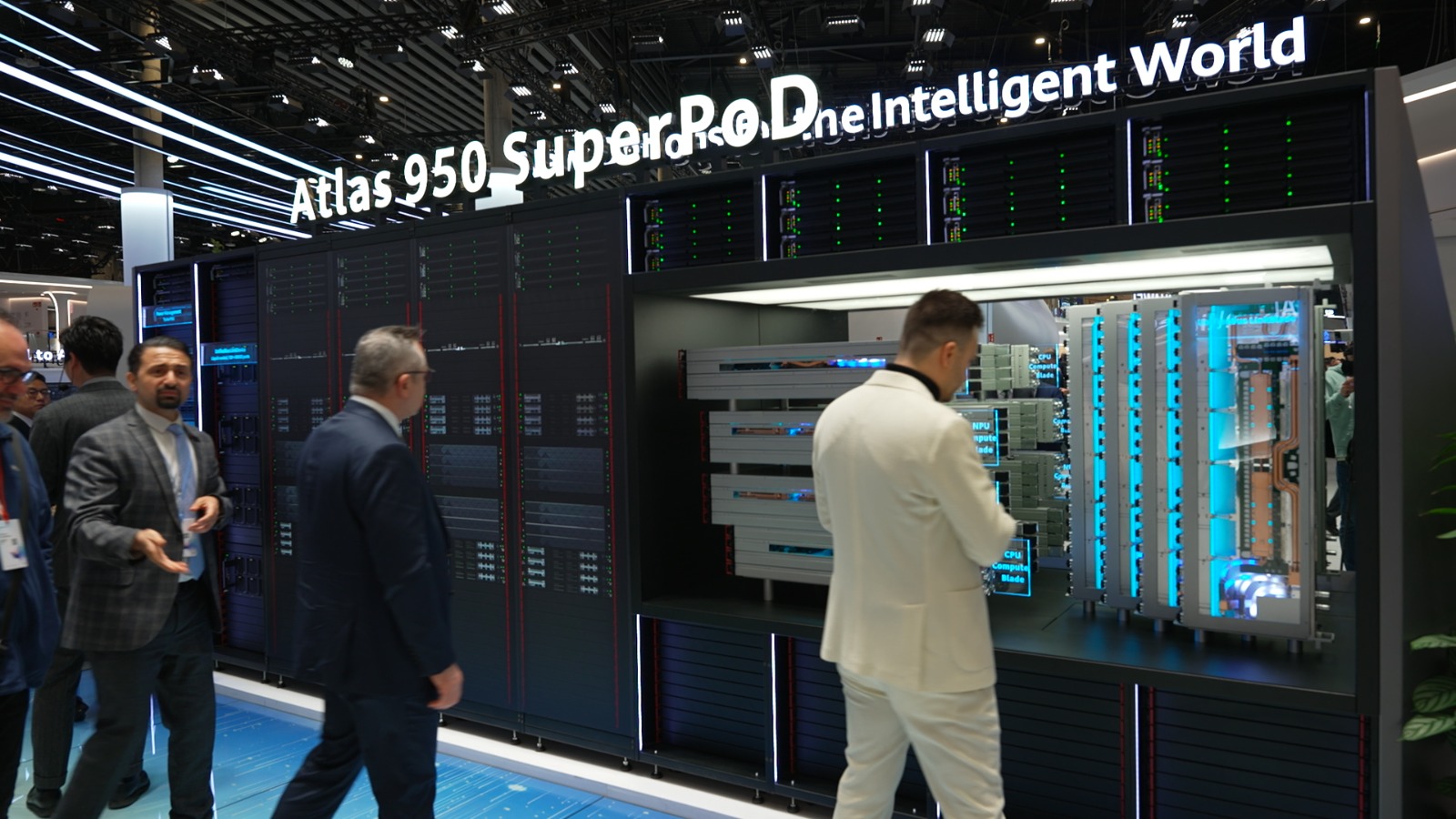 Huawei's Atlas 950 Super PoD on show in Barcelona, the first time it's been seen outside of China. /CGTN