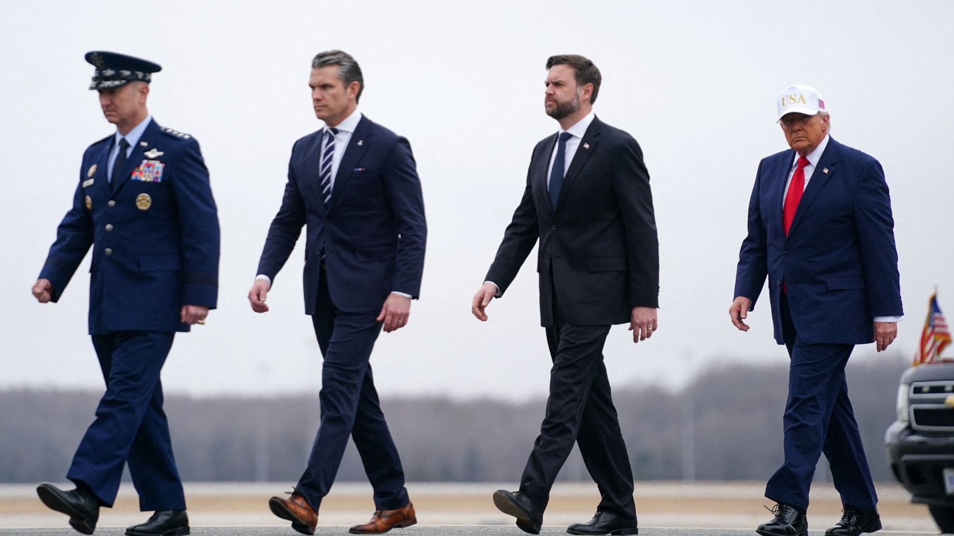 US President Donald Trump, Vice President JD Vance, and Secretary of Defense Pete Hegseth arrive for a transfer of the remains of six US Army service members who were killed in Kuwait. /Kevin Lamarque/Reuters