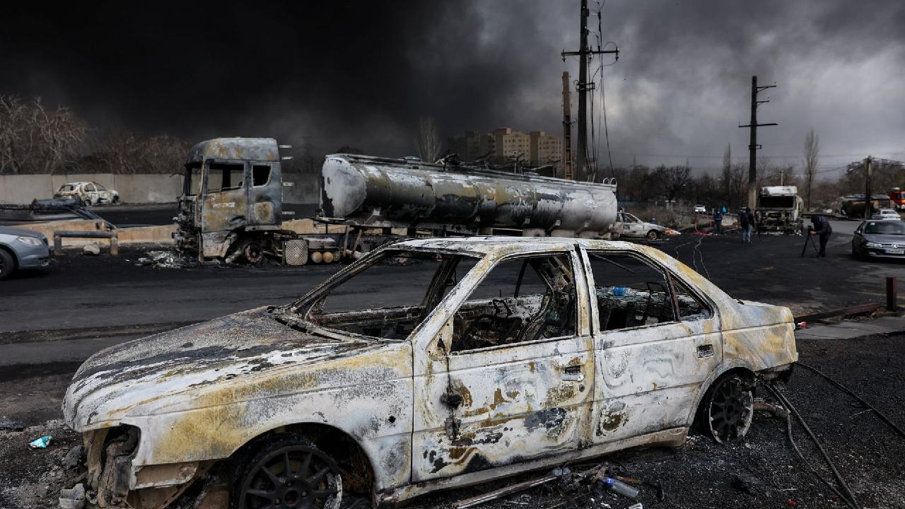 Iran war: Oil passes $100 a barrel as strikes hit energy installations