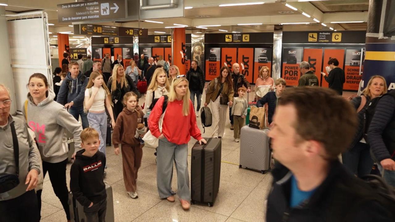 Spanish Easter holiday arrivals surge as travelers avoid Middle East