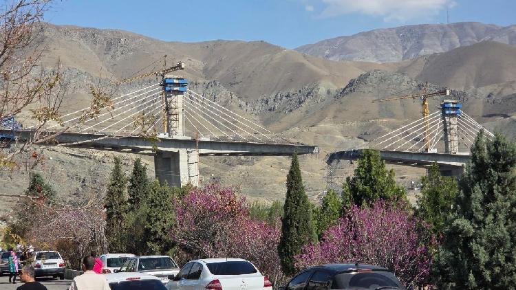 Trump threatens Iran's power grid; 40 nations act to reopen Hormuz