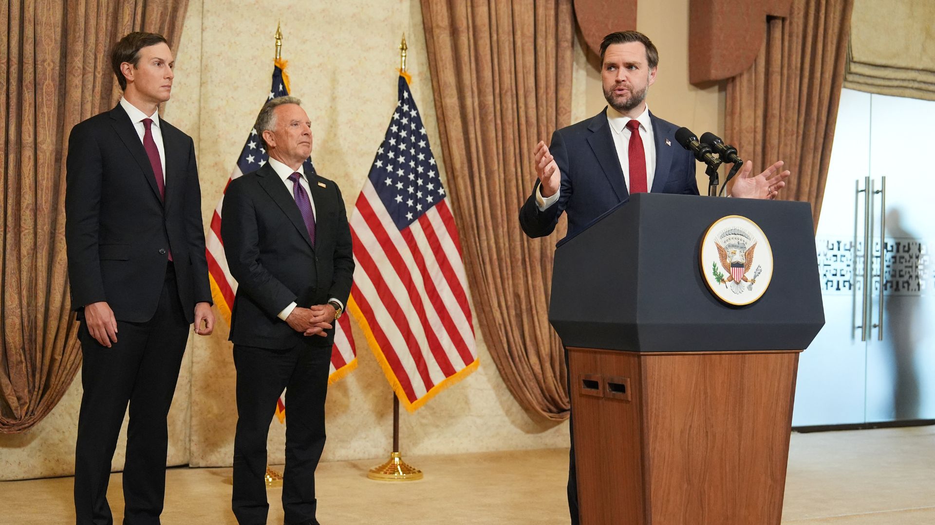 US Vice President JD Vance (R) speaks during a news conference after meeting with representatives from Pakistan and Iran/ 12 April 2026/ AFP.