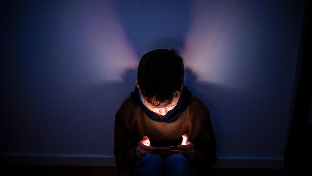 Which European countries are banning children from social media?