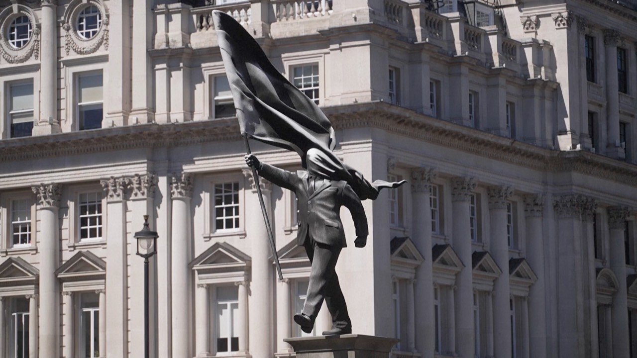 Westminster Council, responsible for the area where the new statue has appeared, said it has 'taken initial steps to protect the statue.' /Reuters
