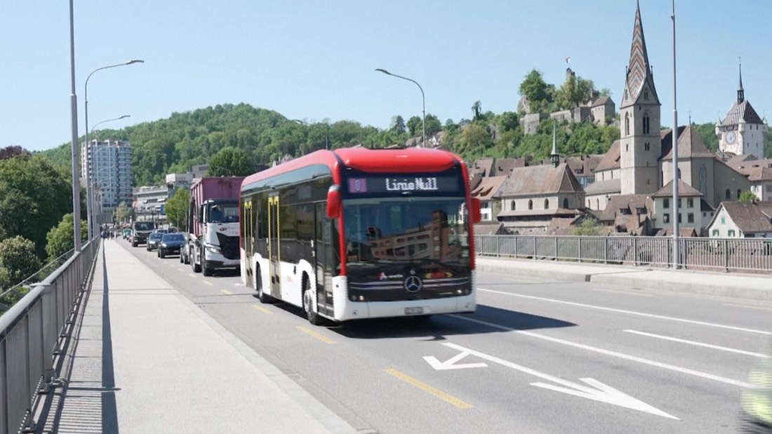Passengers will be able to board and leave the bus free of charge as it moves through the existing bus network without a set route-plan. /Reuters