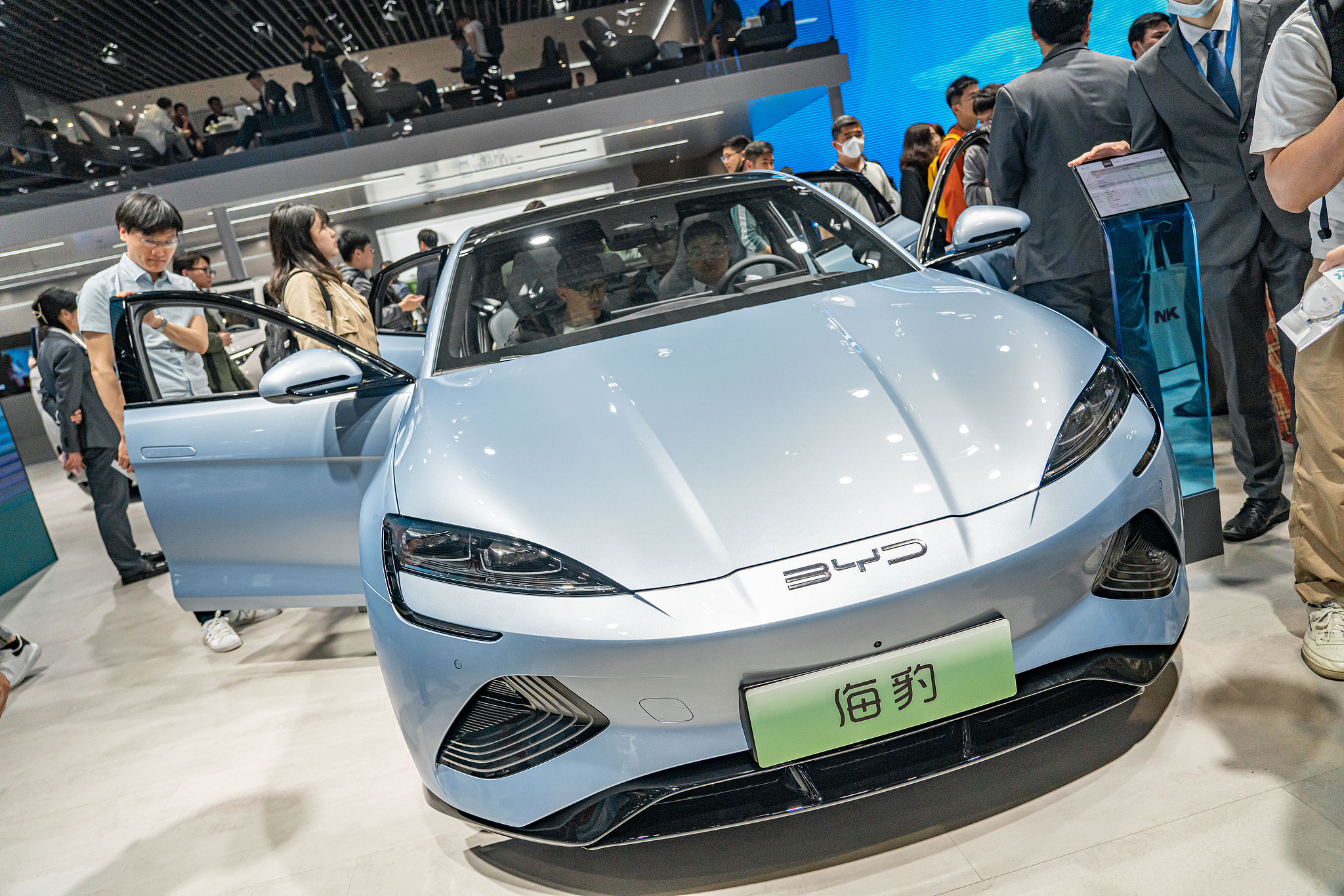 China's BYD overtook Tesla as the world's top seller of electric vehicles last year. /CFP