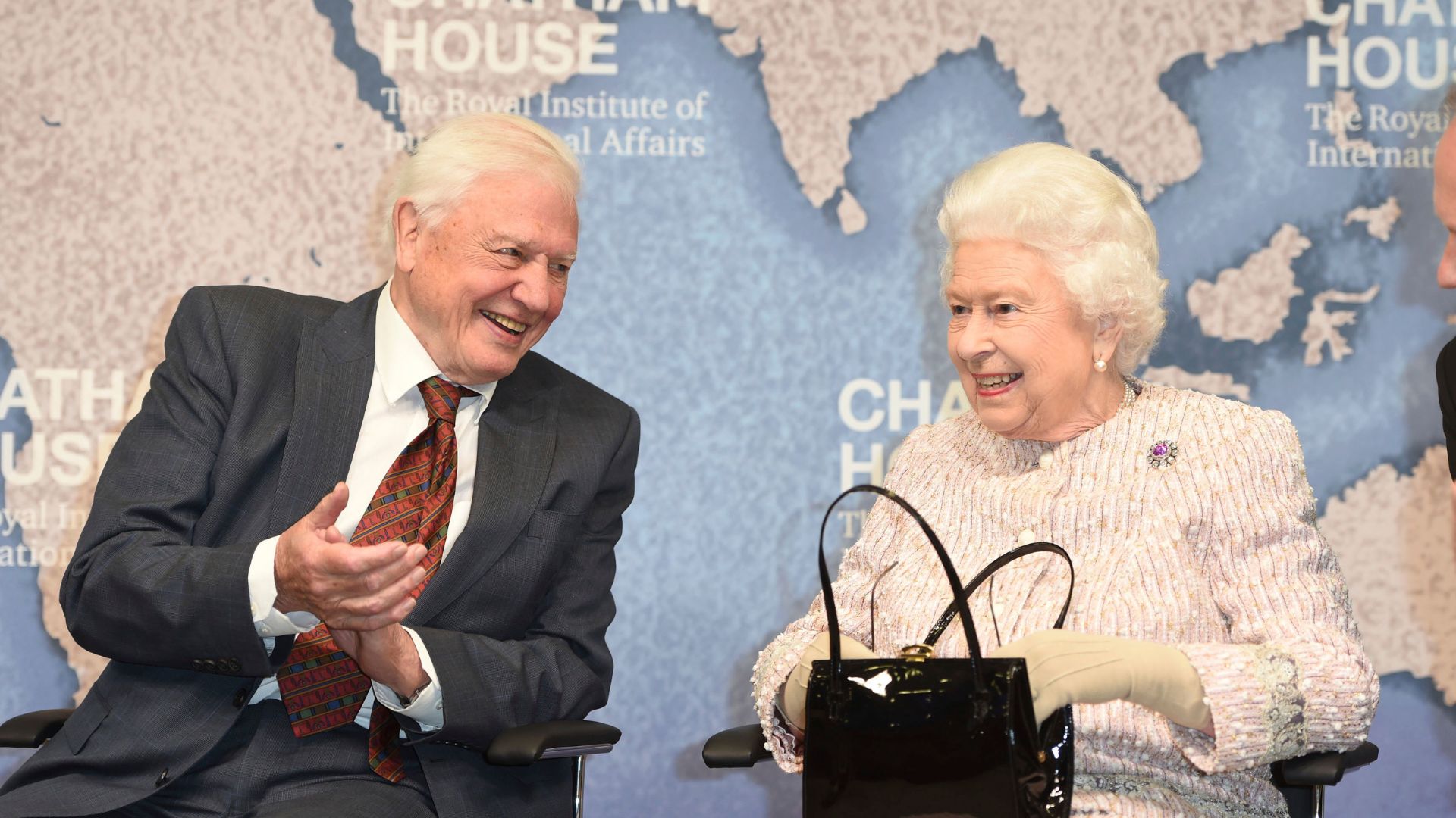 Attenborough with Queen Elizabeth II in London, 2019. /Eddie Mulholland, Pool via AP