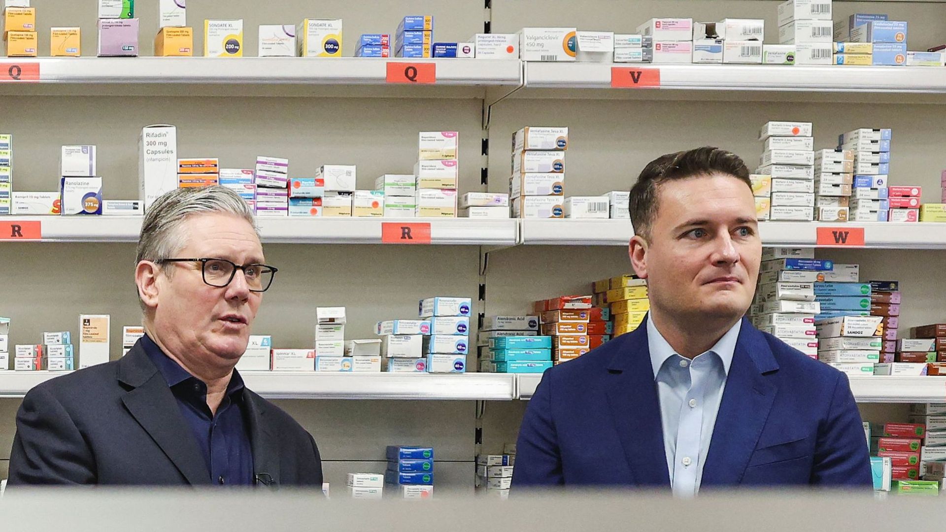 Britain's Prime Minister Keir Starmer (L) and former Health Secretary Wes Streeting (R) in London in January 2026. /Adrian Dennis/Pool