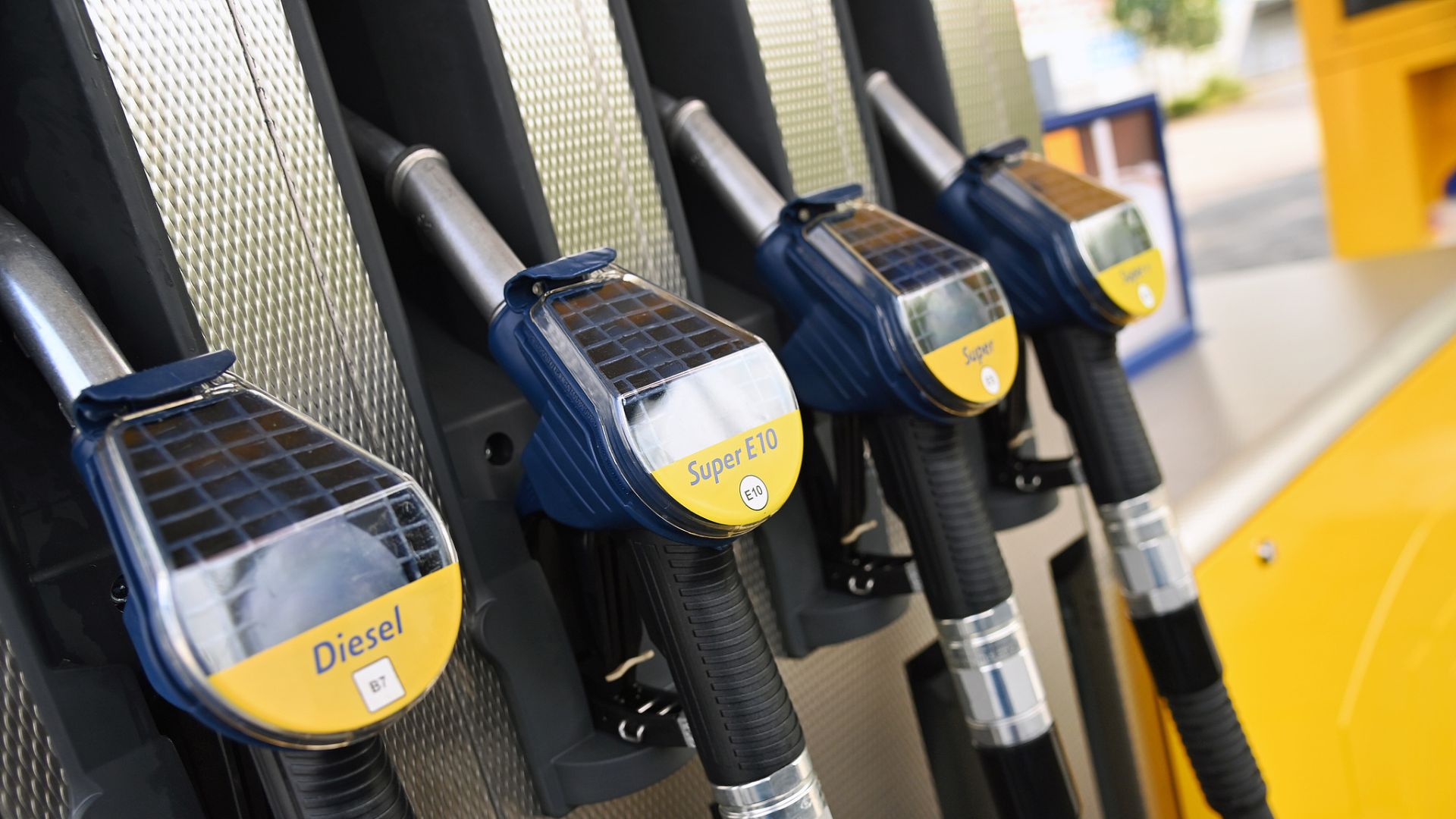 High fuel prices have been linked to the Iran war. /Sven Simon//picture-alliance/dpa/AP