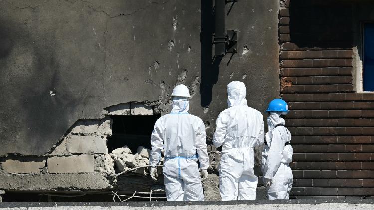 Romania says Russian drone struck apartment block, injuring two