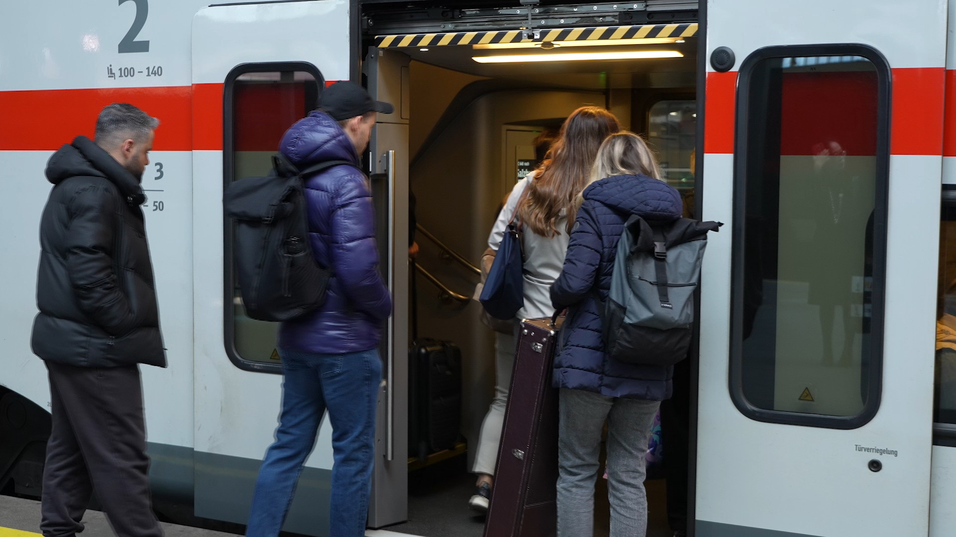 Should European countries subsidize public transport amid fuel crisis?