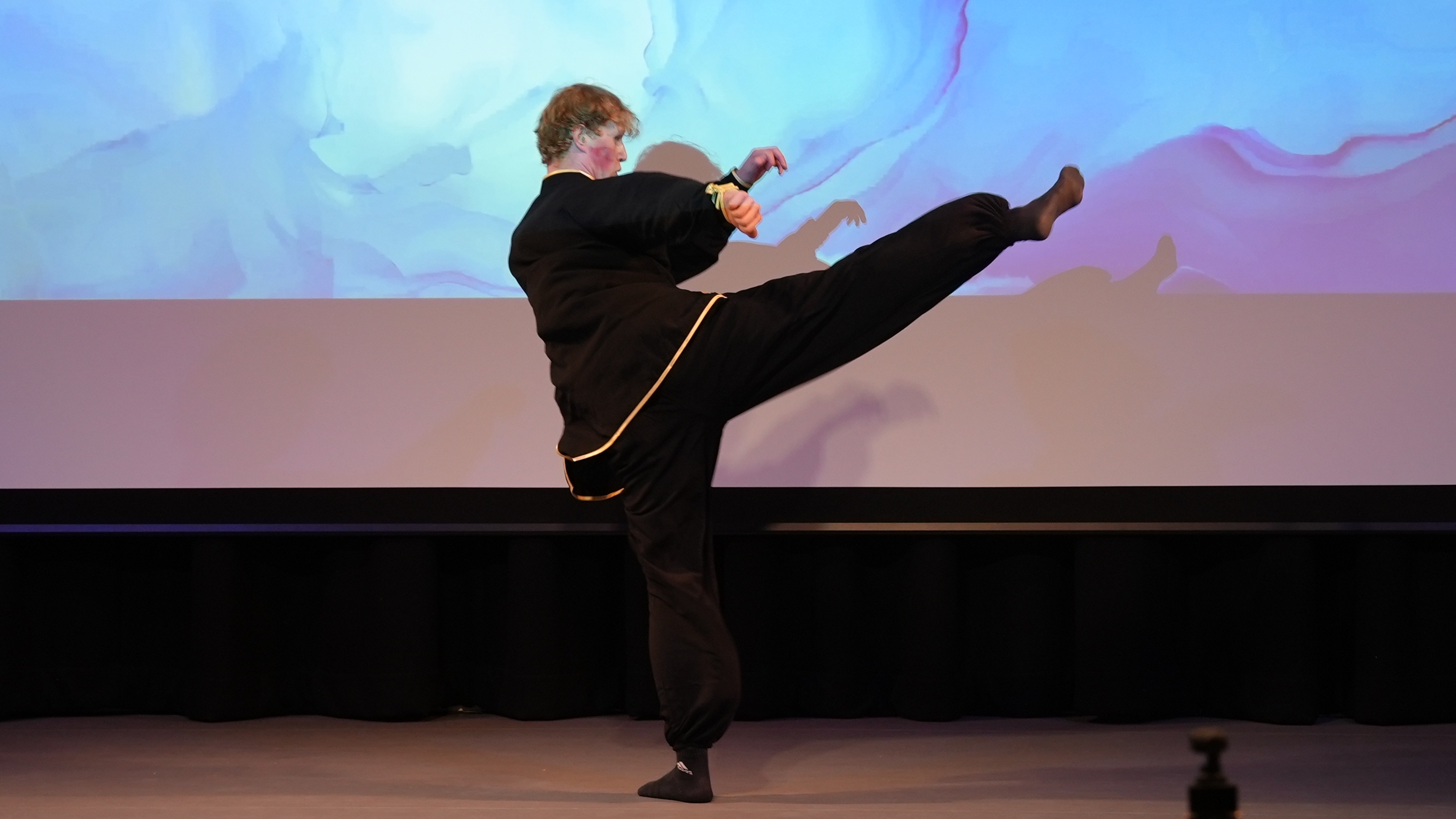 Runner-up of the UK final: Harry Reay Wood from University of Edinburgh./ Wang Qiwei