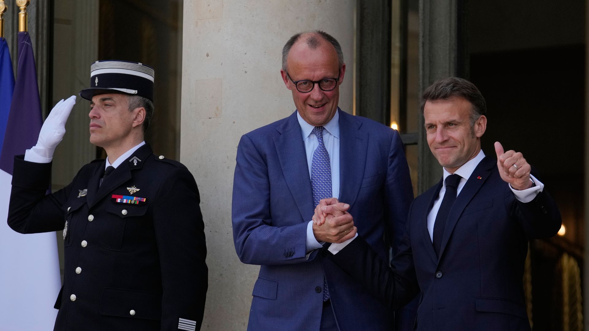 French President Emmanuel Macron and German Chancellor Friedrich Merz, whose governments ultimately failed to keep the fighter jet element of FCAS alive. /AP Photo/Michel Euler