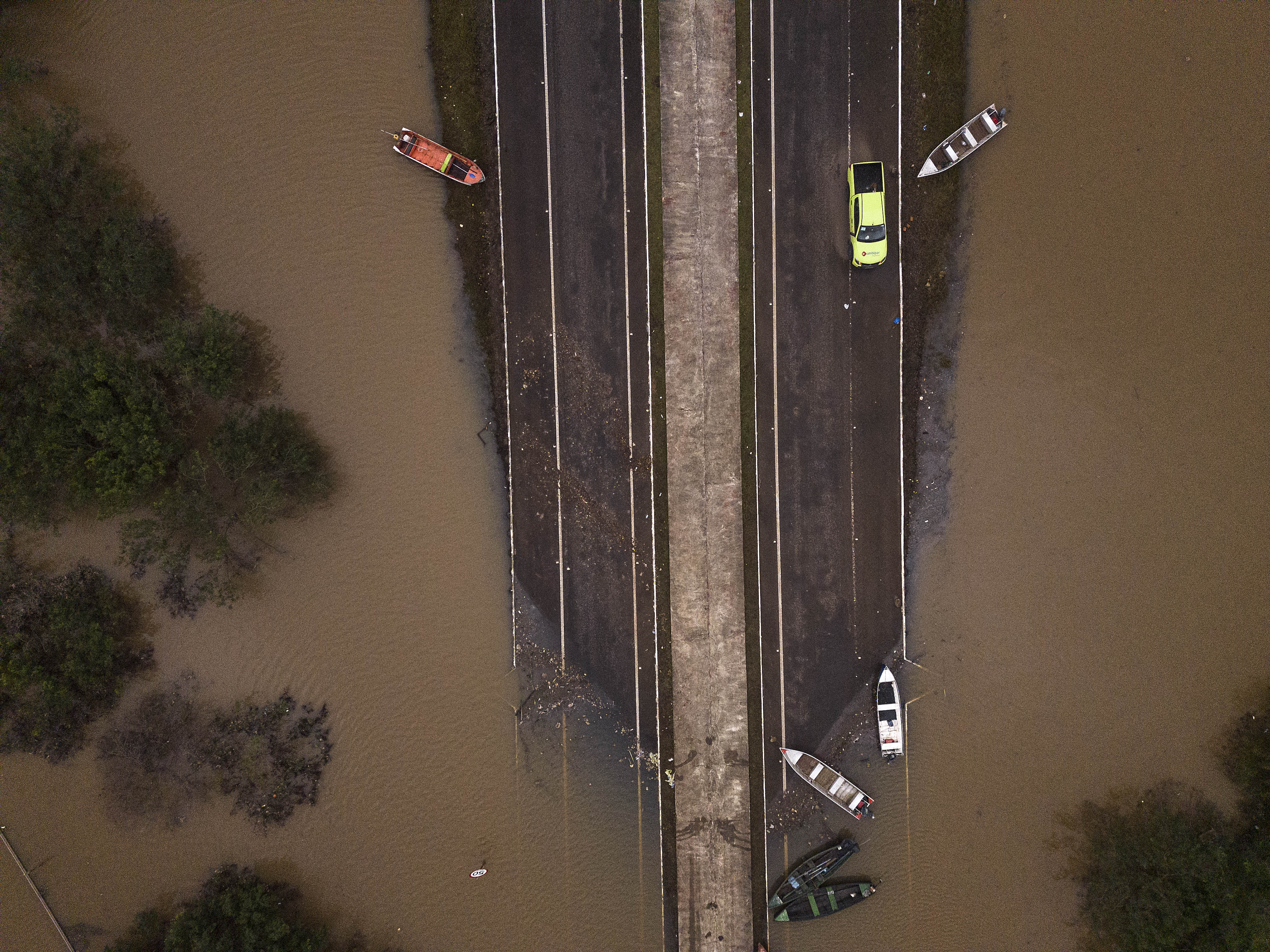 Aerial view showing the flooded ERS-448 road in Canoas, Rio Grande do Sul state, Brazil. Nelson Almeida/AFP