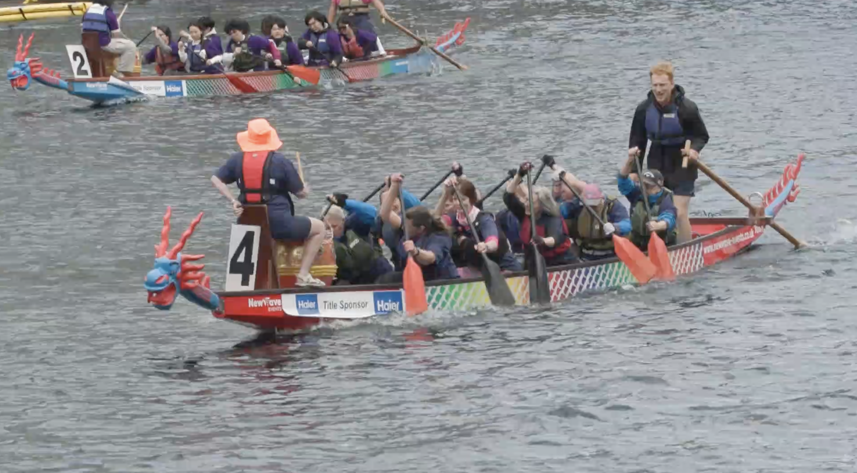 Teams compete in the Dragon Boat Race in Manchester. /CGTN Europe