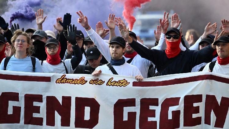 Thousands protest against Germany's far-right AfD ahead of key vote
