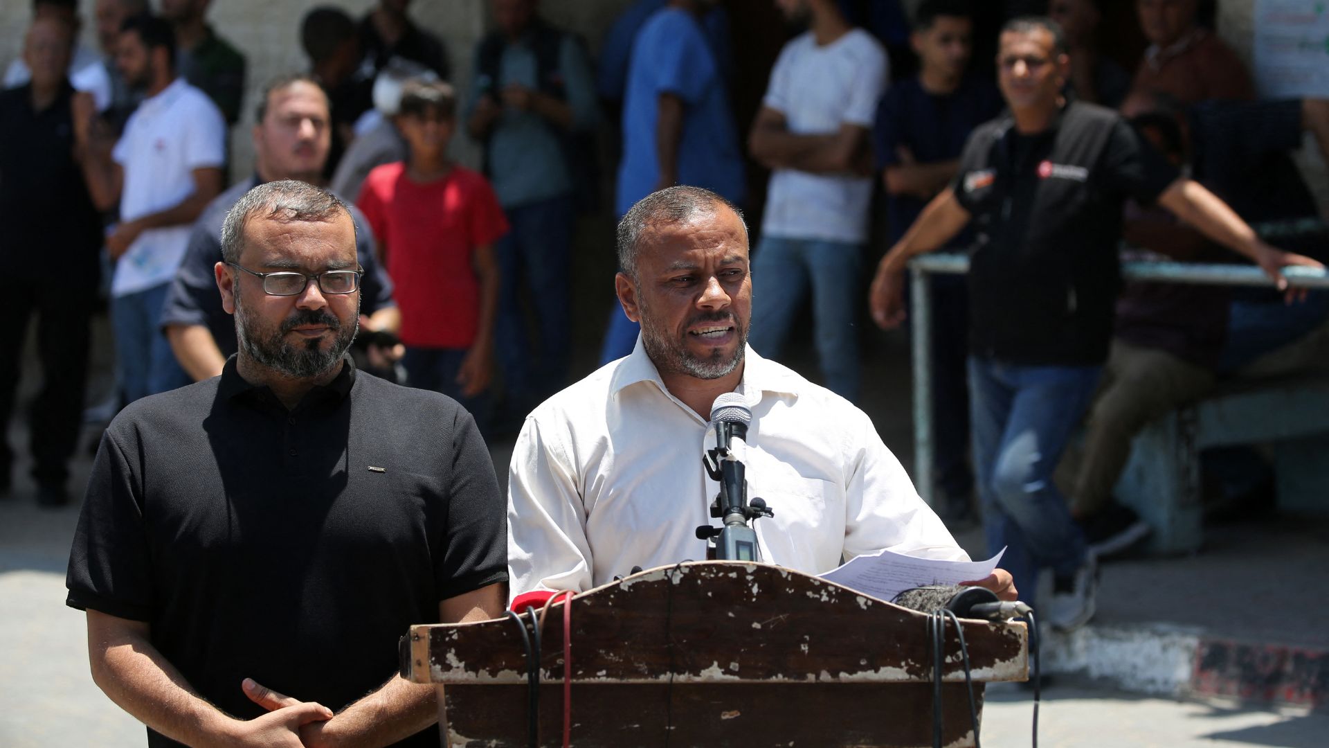 Ismail al-Thawabta, head of Hamas' government media office, addresses a press conference at the Al-Aqsa Hospital in Deir al-Balah, central Gaza Strip on July 6, 2026. /Eyad Baba/AFP