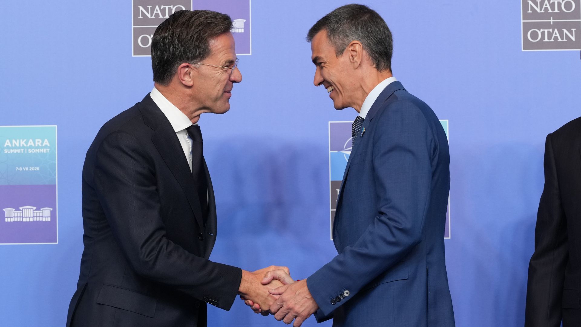 Spanish premier Pedro Sanchez shakes hand with NATO chief Mark Rutte in Ankara, Türkiye, at Wednesday's NATO summit. /AP