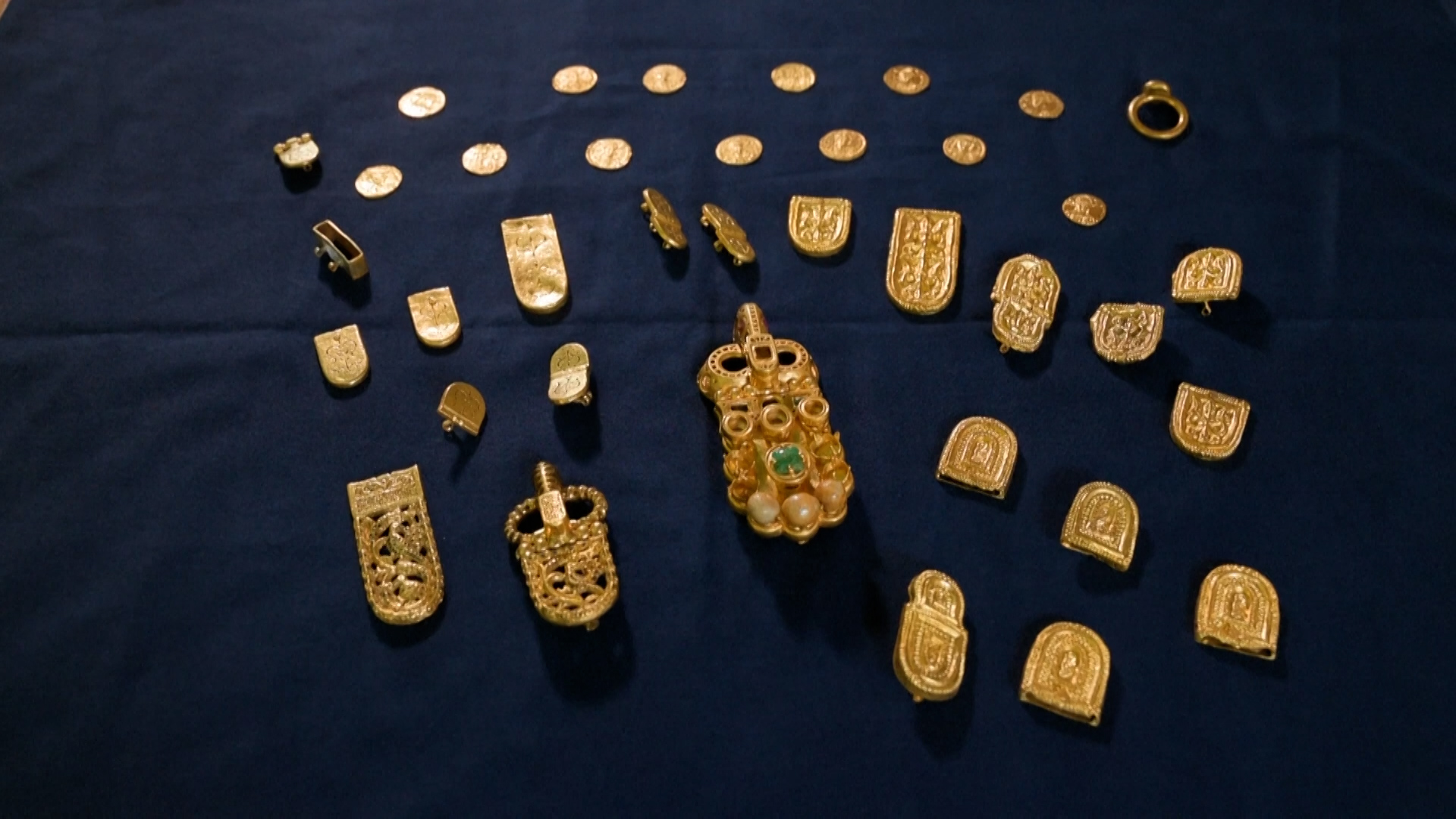 The haul included gold coins dating to the Heraclius dynasty of four emperors, buckles decorated with rubies, emeralds and pearls, and more. /Reuters