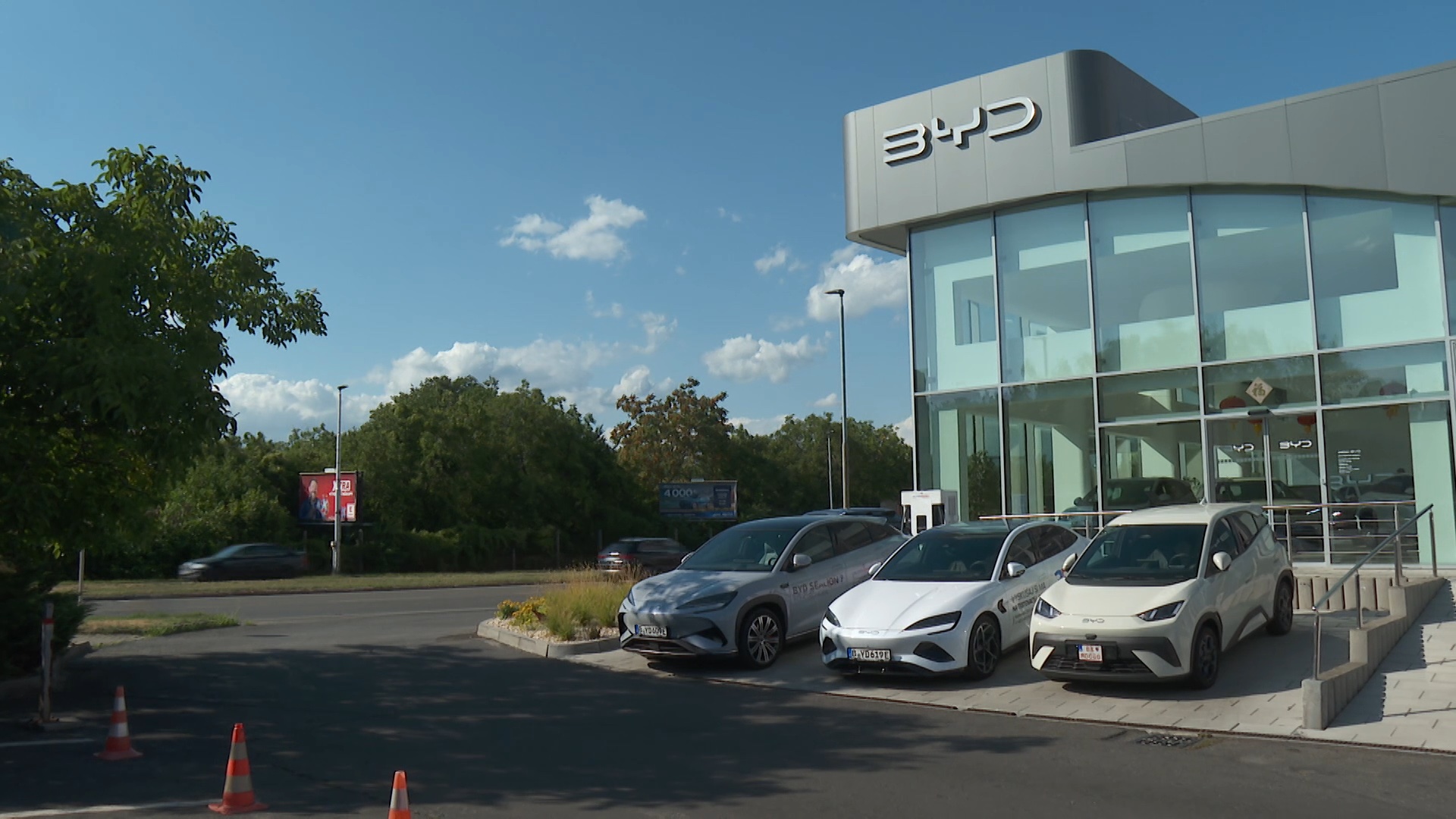 BYD showrooms are a prime example of the burgeoning relationship. /CGTN