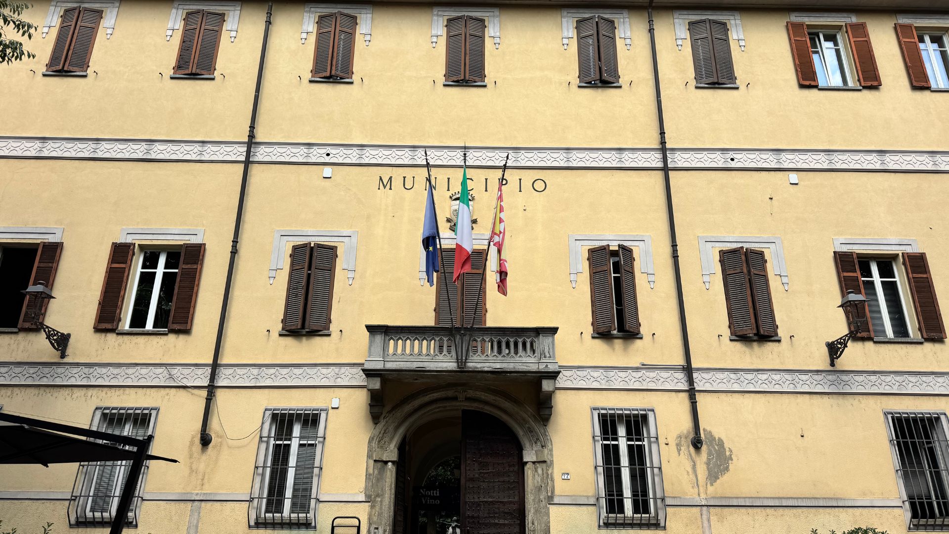 The small spa town of Acqui Terme has hit the headlines for spearheading AI in municipal spaces. /Hermione Kitson/CGTN