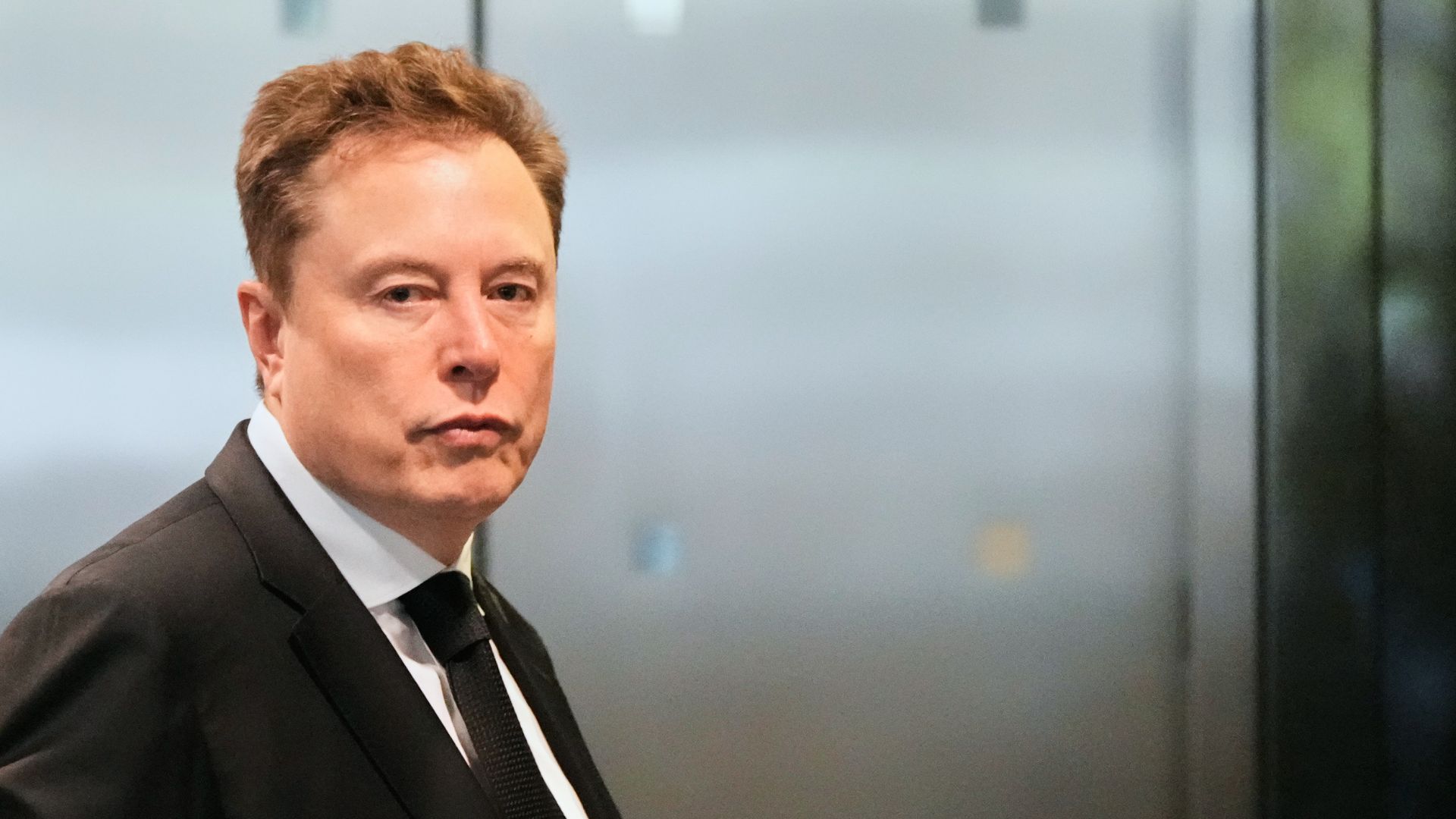 Ukraine says Musk refused the help, citing the need for peace. /AP