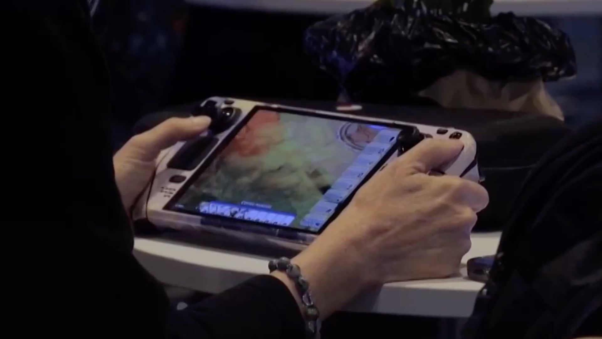 The newest games and technologies will be revealed to waiting fans. /Peter Oliver.