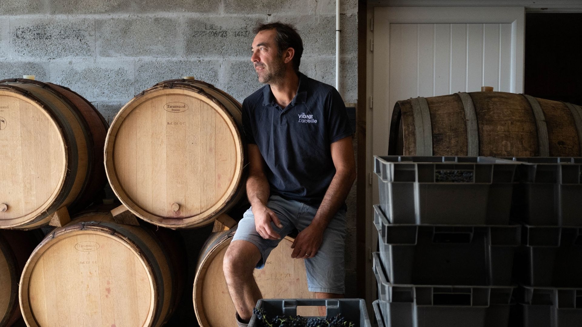 French winemaker Loic Fourrure poses in his winery. /Sebastien Salom-Gomis/AFP
