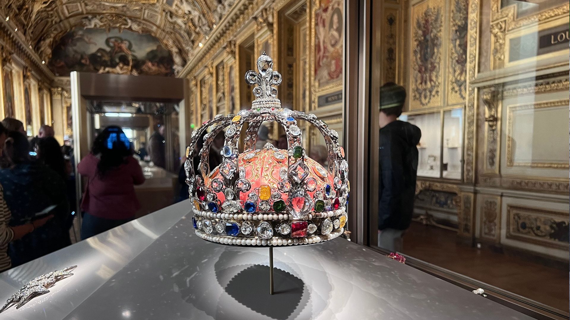 Eight pieces of the French Crown Jewels worth $102 million were stolen from the Louvre Museum in October 2025. /CFP