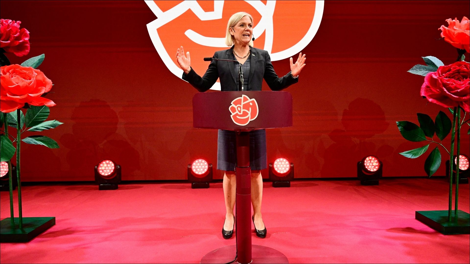 Social Democrats leader Magdalena Andersson speaks at the election night party in Stockholm on Sunday. /Jonas Ekstromer/TT News Agency/AFP
