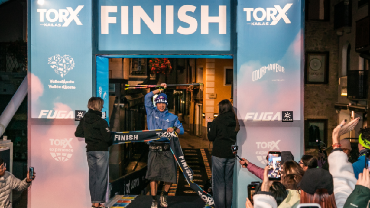 Former Chinese delivery driver wins prestigious ultra-trail crown - CGTN